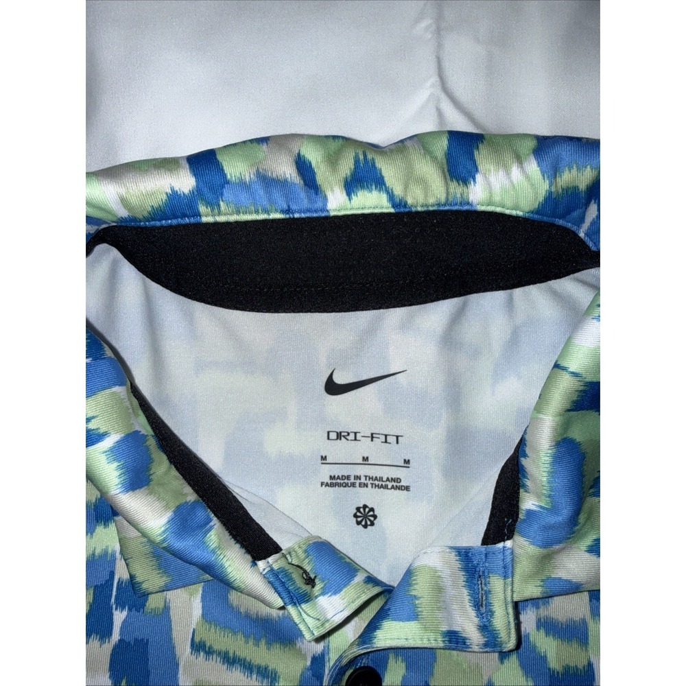 Nike Golf Polo Shirt Mens M White/Blue/Green Print LIMITED USE Front Back Swoosh - Picture 2 of 9